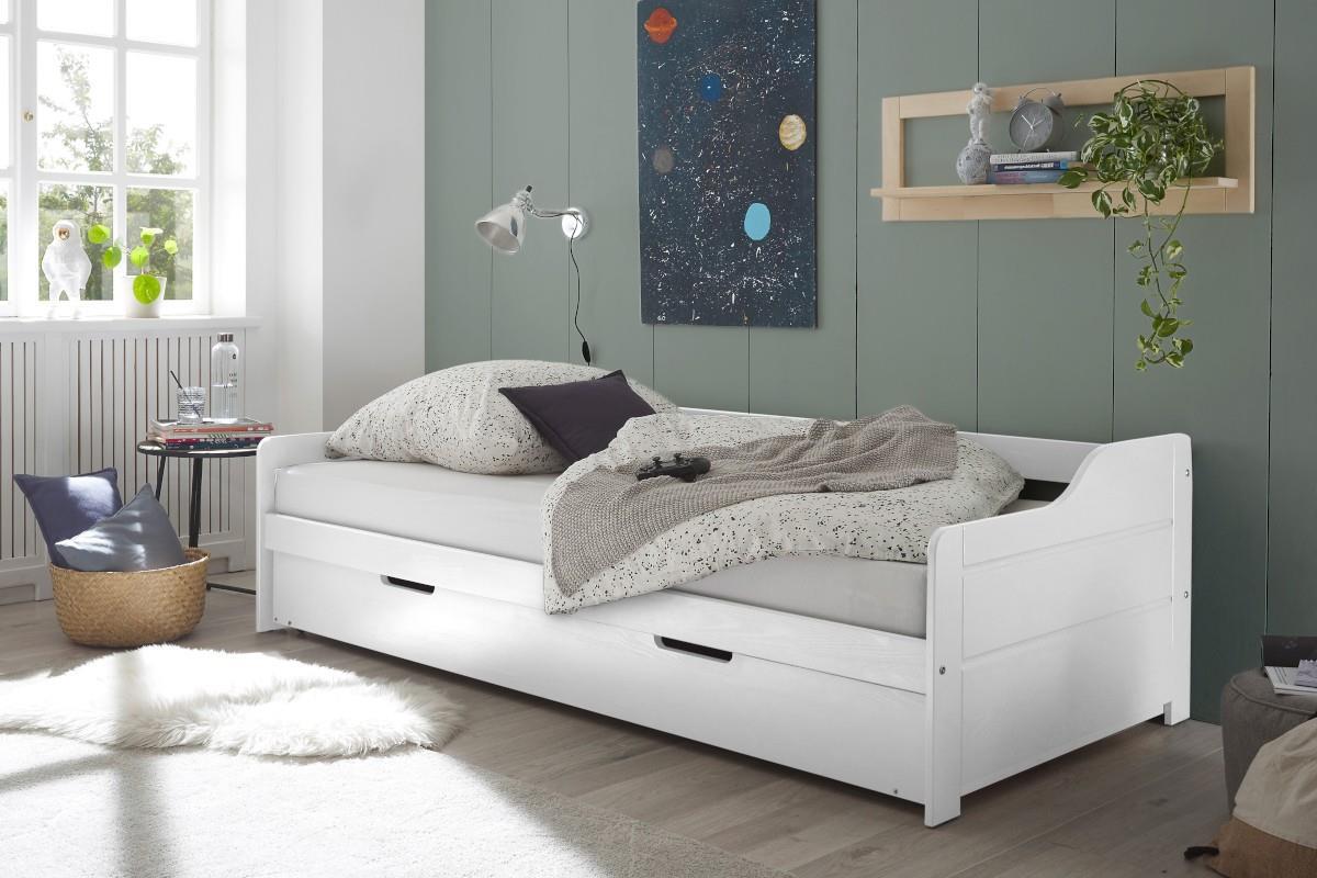 James Kajuitbed Wit sfeerfoto links